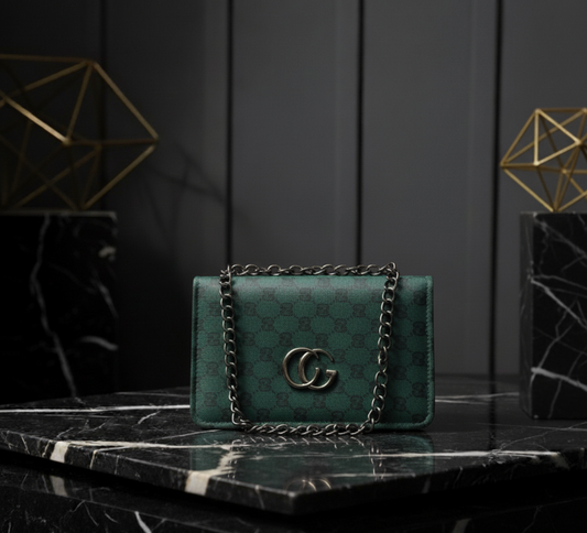 Luxe Monogram Chain Flap Bag | Signature Gucci Style🔱