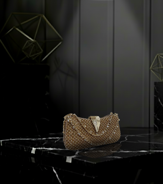 Chic Woven-Pattern Crescent Clutch with Metallic Clasp Detail ⛓️🌙